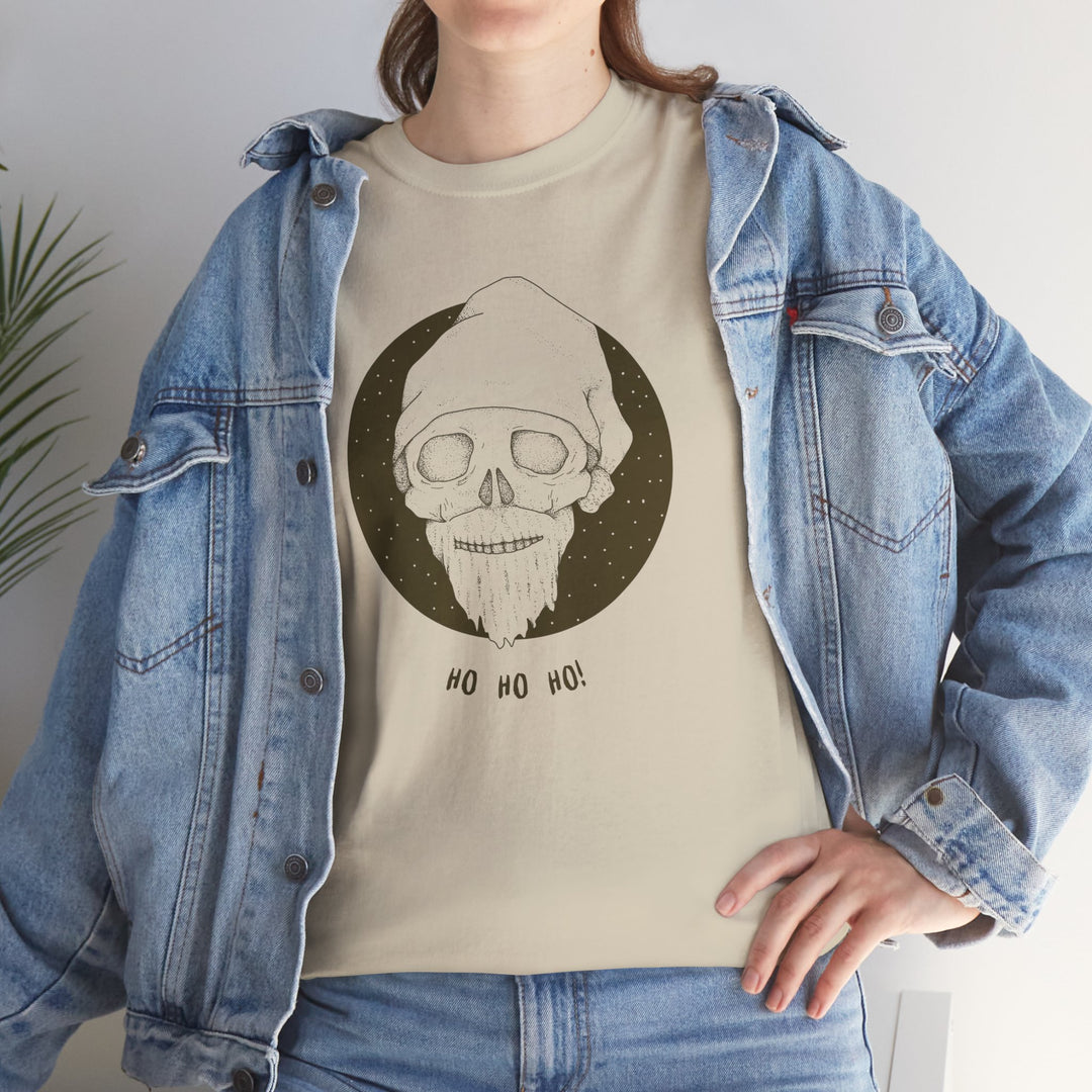 Gritty Skull Christmas Minimalist Tee