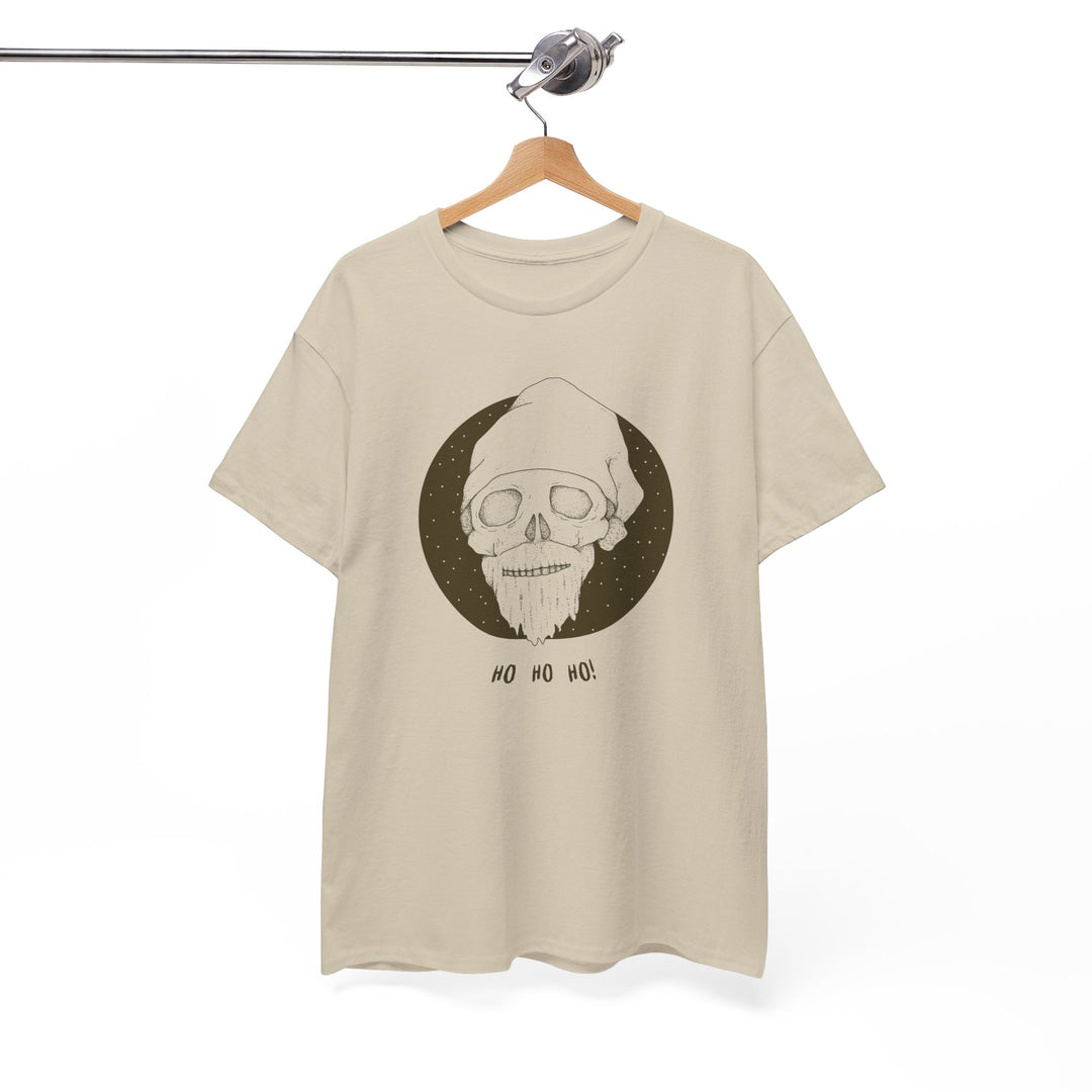 Gritty Skull Christmas Minimalist Tee